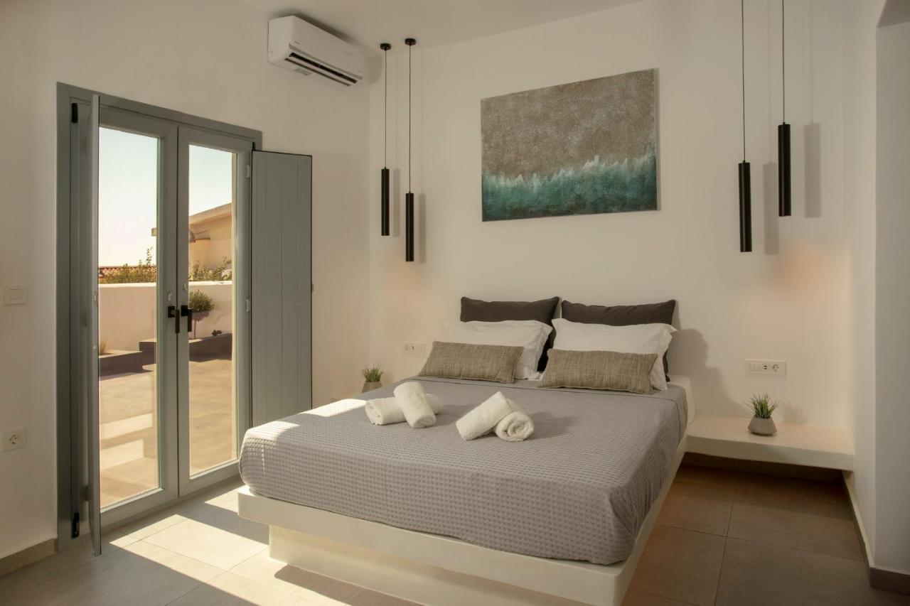 Linea Luxury Suites Firá Buitenkant foto