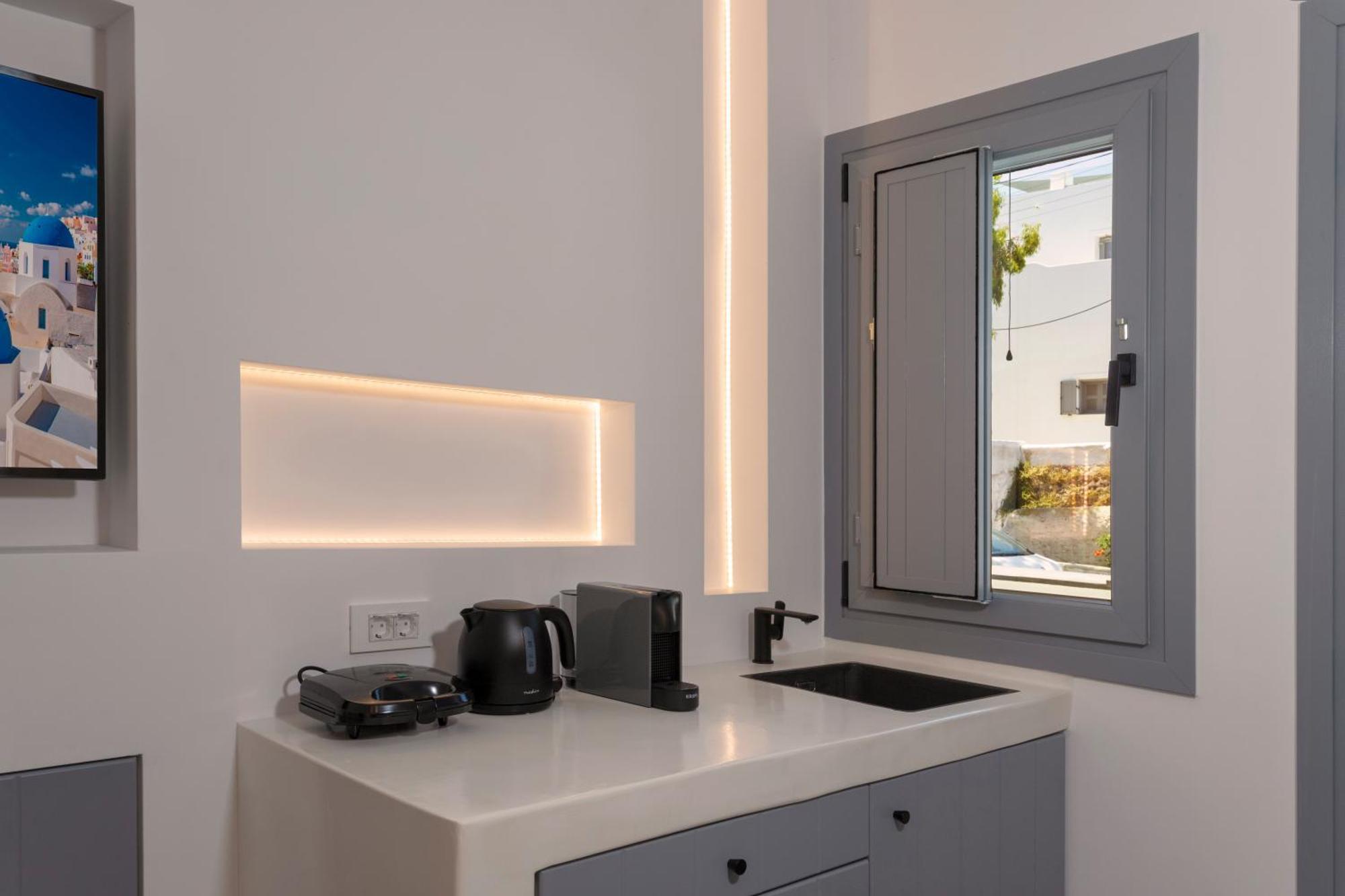 Linea Luxury Suites Firá Buitenkant foto