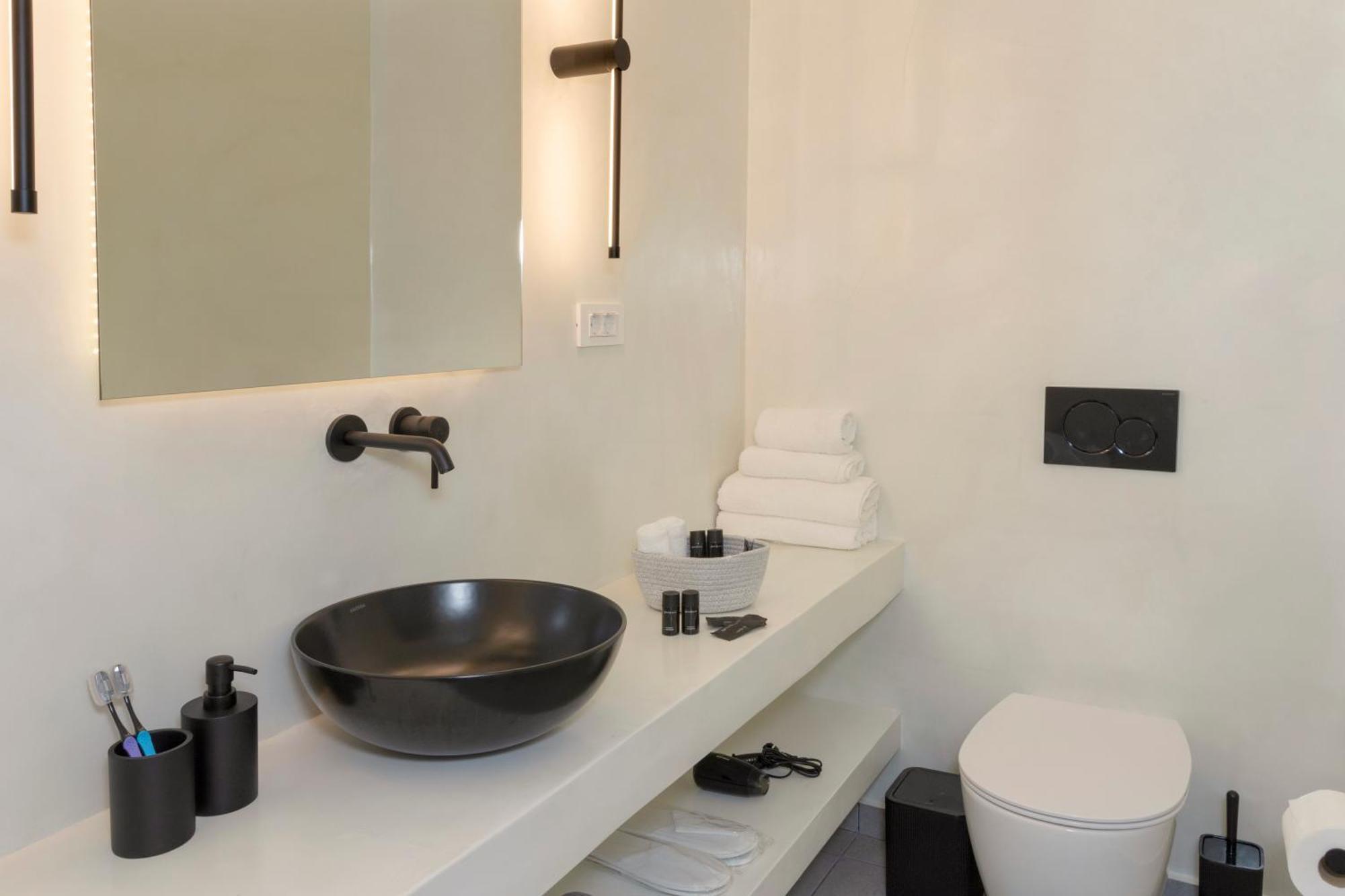Linea Luxury Suites Firá Buitenkant foto