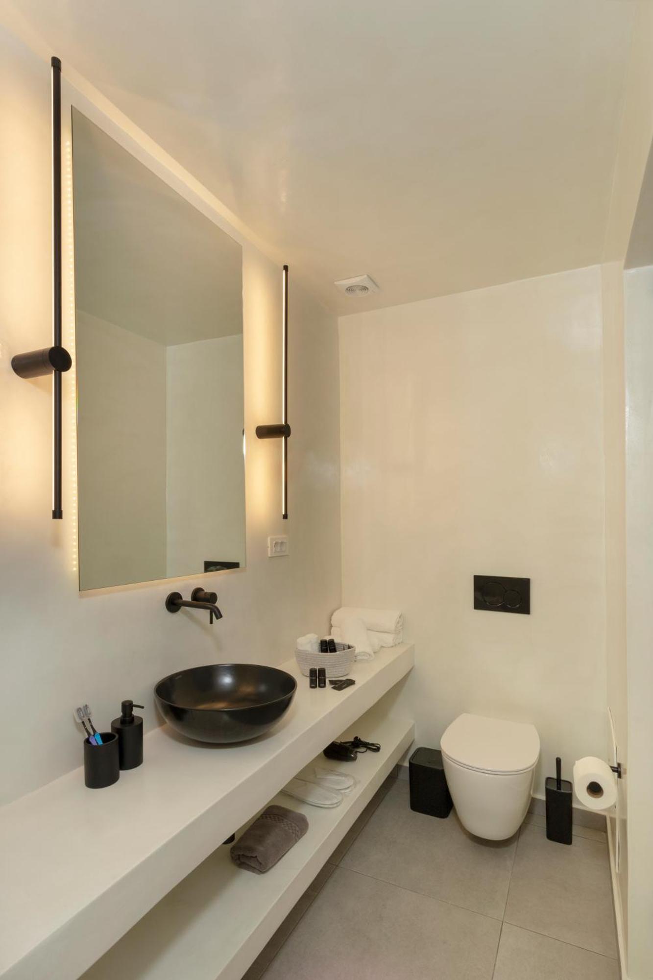 Linea Luxury Suites Firá Buitenkant foto